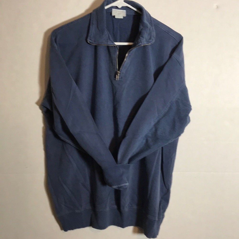 Zip sweatshirt
